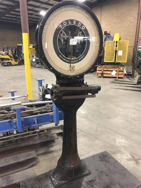 Toledo Mechanical scale. 2600 LB capacity. Model 31-1921 FE. WS2514 – Harrell Machinery Sales