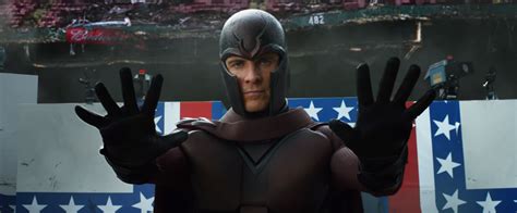 Michael Fassbender Embarrassed About Magneto Performance | Geekfeed