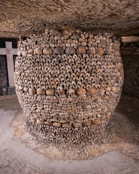 Catacombs of Paris: 10 Things to Be Aware of Before Visiting • Petite ...