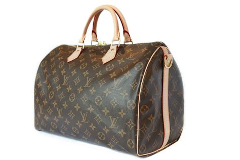 Hire a LOUIS VUITTON Speedy 35 Bandouliere handbag from Elite Couture