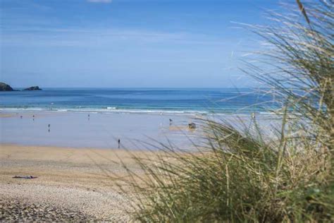 Newquay: Introduction to Surfing Lesson | GetYourGuide