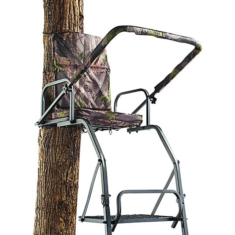 Best Ladder Tree Stands of 2020 – Complete Hunter’s Guide