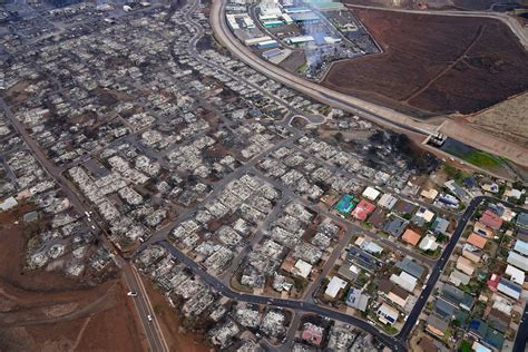 Fires engulf Hawaii forcing evacuations - ABC News