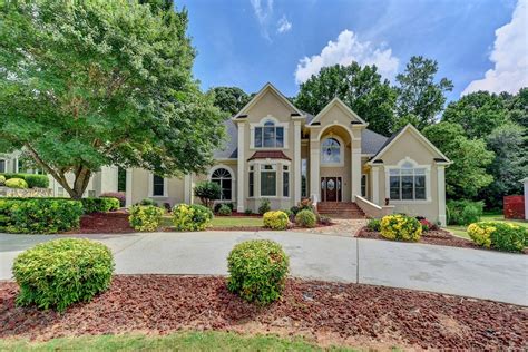 Lawrenceville, GA Real Estate - Lawrenceville Homes for Sale | realtor.com®