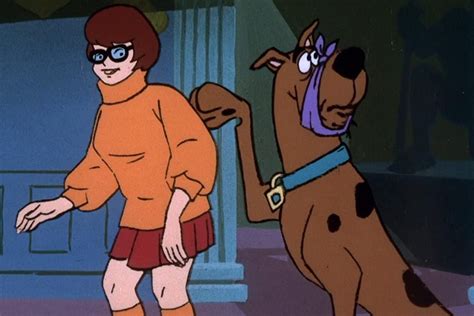 Everything you need to know about 'Scooby-Doo's Velma Dinkey reboot