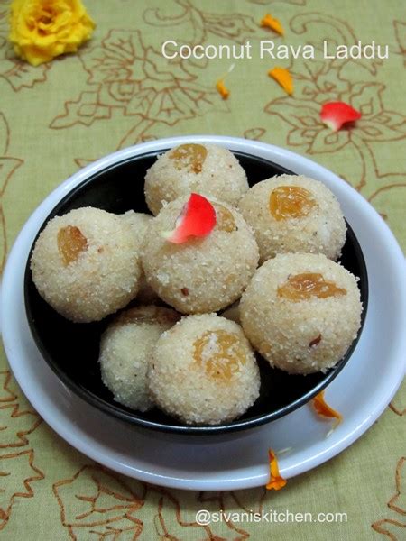 Coconut Rava Laddu / Kobbari Rava Laddu | Sivanis Kitchen