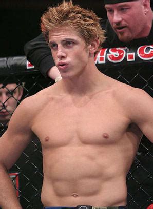 Riddle out of UFC 91 with injury - Sports Illustrated