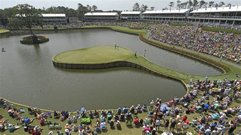 Aussies assess the iconic 17th at TPC Sawgrass - Golf Australia Magazine