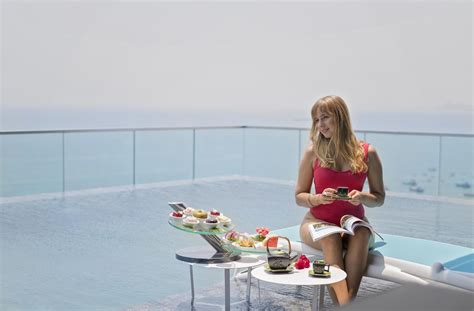 Swimming Pool – The Code Hotel & Spa