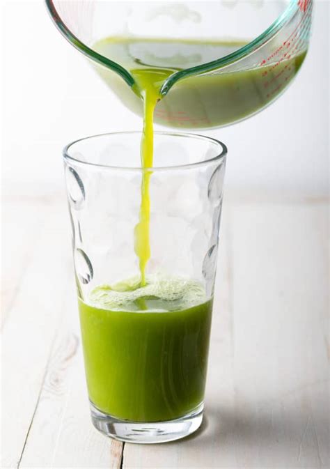 Celery Juice Recipe (How to Make Celery Juice) - A Spicy Perspective