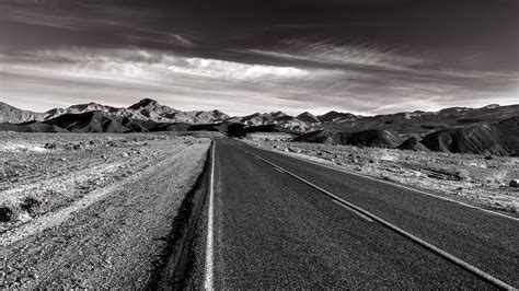 Desert Road — Digital Grin Photography Forum