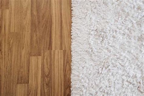 Carpet or Hardwood? The Definitive Pros and Cons Guide