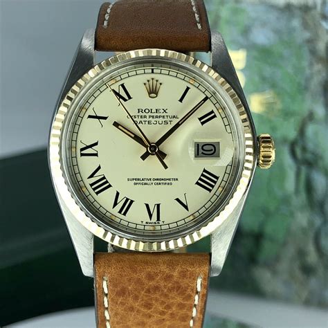 1977 Vintage Rolex 1601 Datejust 2 tone gold & Steel Roman Dial w Rolex Box - Awadwatches