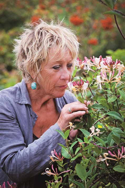 Carol Klein speaking at Highgrove Garden Festival | Beutiful women, Carole, British garden