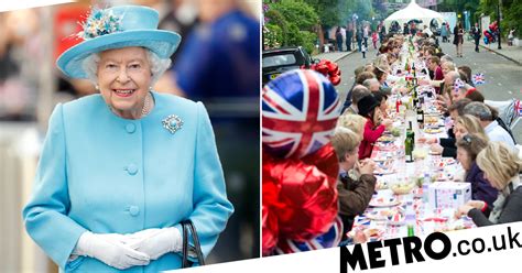 Queen's Platinum Jubilee: How to organise the ultimate street party ...