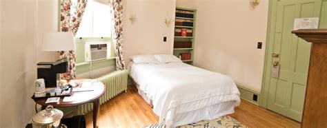 Guest Lodging in Oneida, NY | Oneida Community Mansion House