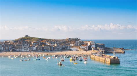 St Ives Beaches: The Ultimate Guide