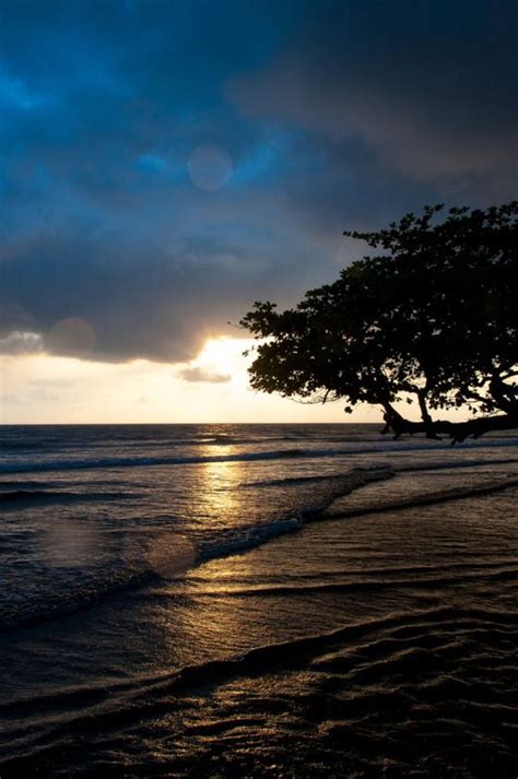 Seme Beach Sunset, Limbe | Cameroon (by Mark Fischer) (With images ...