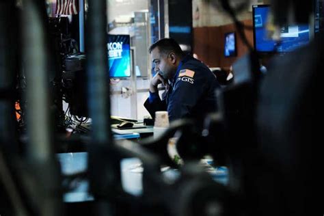 Dow, Nasdaq, S&P 500 end lower for fourth consecutive session | Seeking Alpha