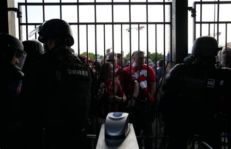 Fans pepper sprayed at Liverpool vs. Real Madrid UEFA Champions League final (VIDEO) - nj.com