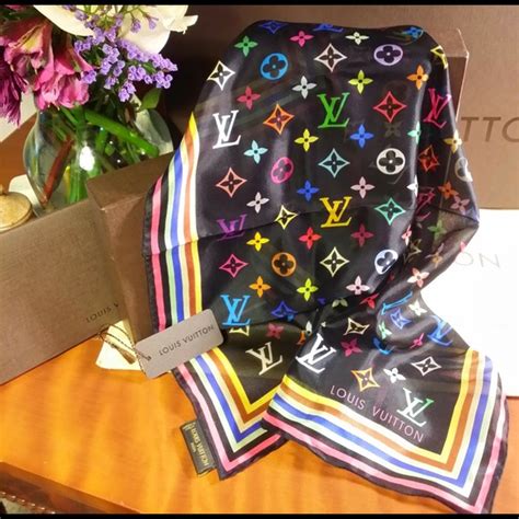 Replica Scarves Of Louis Vuitton | semashow.com