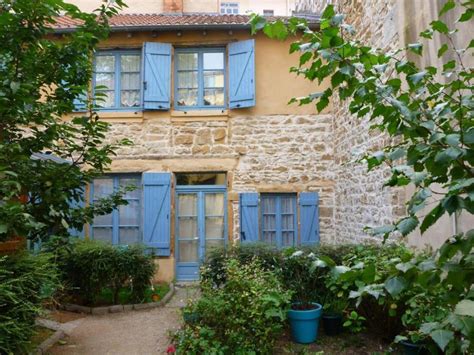 The 10 Most Beautiful Villas in France - Tour Travel & More