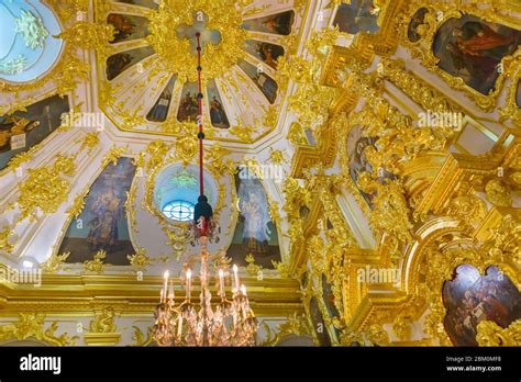 Peterhof palace interior hi-res stock photography and images - Alamy