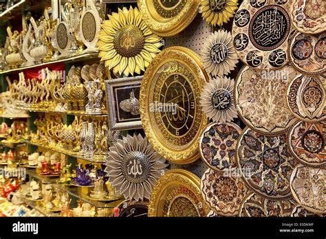 Grand Bazaar Souvenirs in Istanbul Stock Photo - Alamy