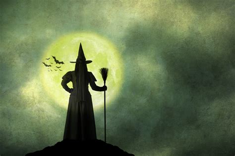 7 Myths and Misconceptions About Witches, According to a Real Witch ...