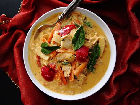 Instant Pot Thai Red Curry with Chicken - Paint The Kitchen Red