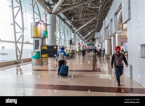 AMRITSAR, INDIA - JANUARY 27, 2017: Interior of Sri Guru Ram Dass Jee ...