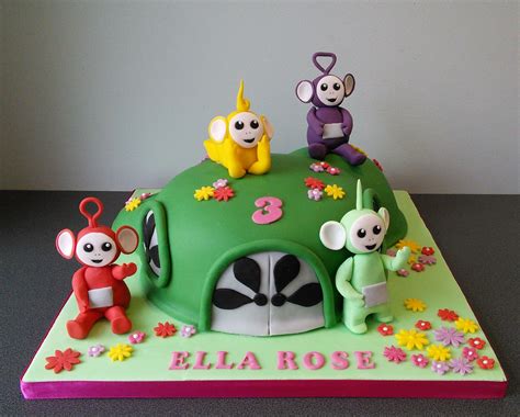 Teletubbies house birthday cake with Po, La la, Dipsy and Tinky winky ...