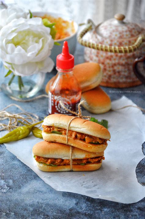 Hot Sauce Chicken Sandwich - Savory&SweetFood