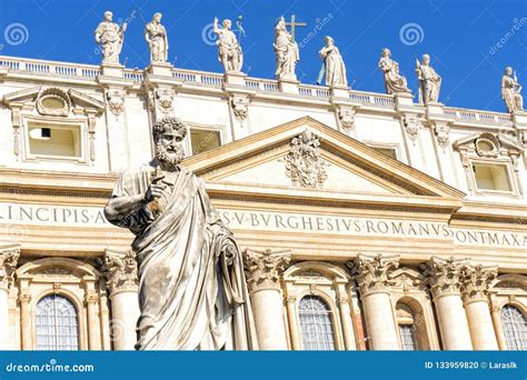 Statue of St. Peter in Vatican City Editorial Image - Image of christianity, rome: 133959820