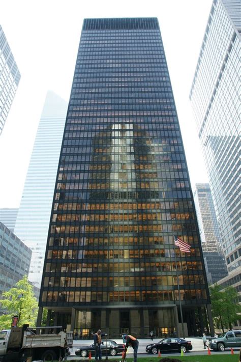 Ludwig Mies van der Rohe | Seagram Building (1954-1958) | Artsy