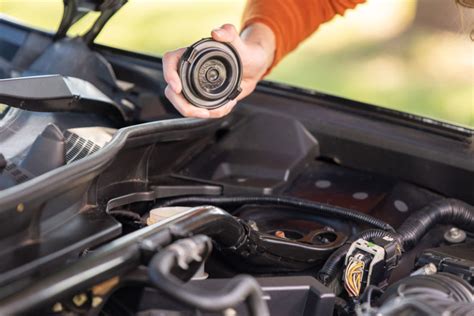 How to Check Your Brake Fluid - AutoZone