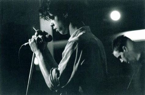 Nick Cave and The Birthday Party's chaotic live shows, 1982