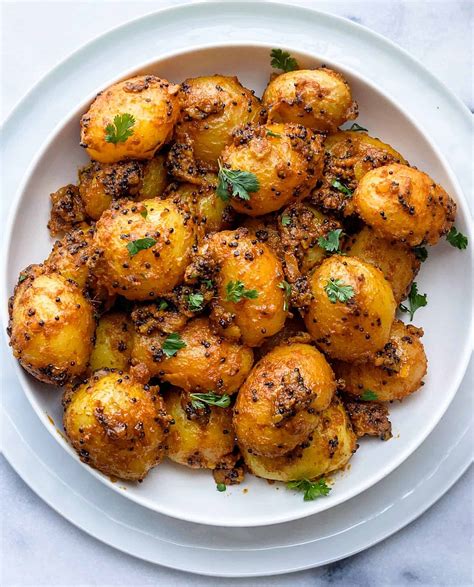 Rai Wale Aloo | Masala Potatoes - Feast with Safiya