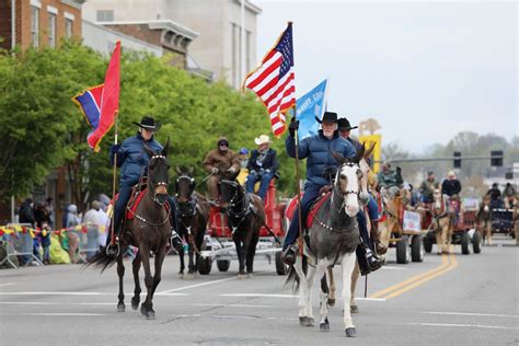 Mule Day Parade