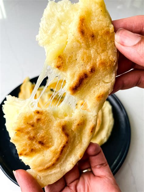 Colombian Arepas Con Queso