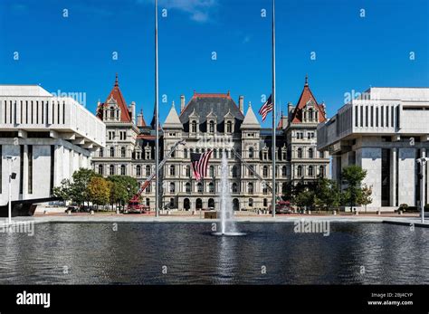 New York State Capitol Building Stock Photo - Alamy