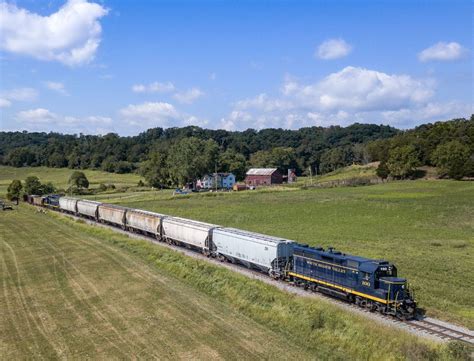 OmniTrax takes over running of West Virginia railroad - Railway Technology