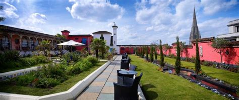 Kensington Roof Gardens London | Tables & Guestlist Booking