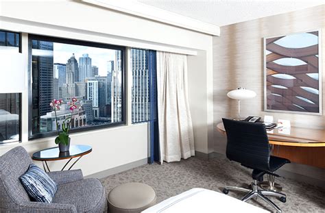 New Years Eve Party Discounted Rooms at Swissotel Chicago | Chicago New ...