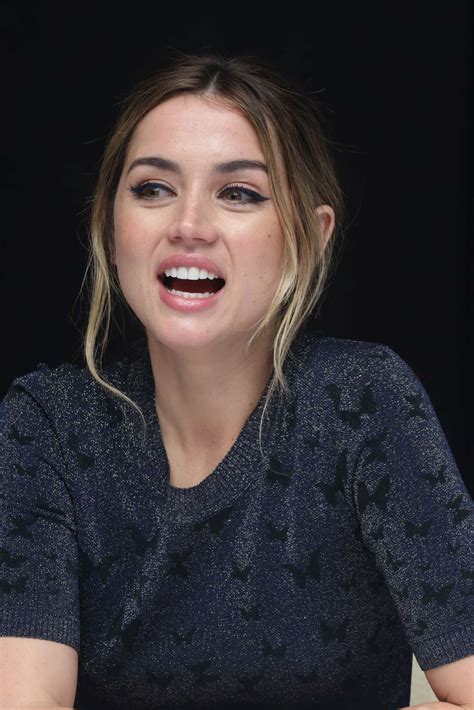 Ana de Armas – Blade Runner 2049 Photocall in Los Angeles | GotCeleb