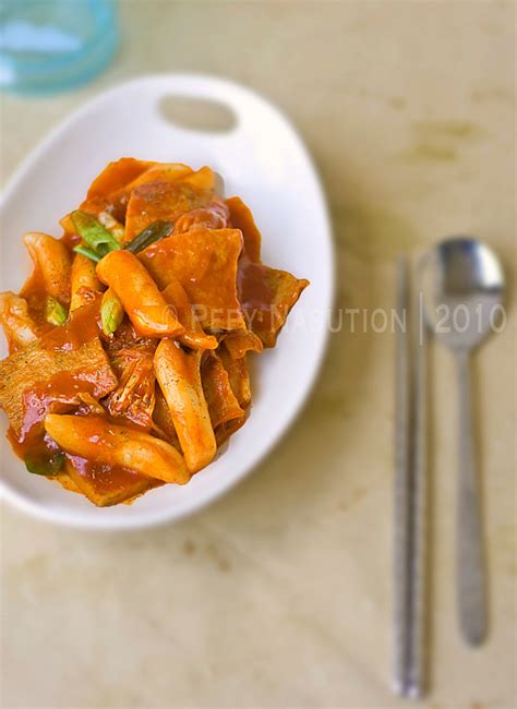 Easy Tteokbokki/Ddeokbokki Recipe » Indonesia Eats - Quick Asian Recipes