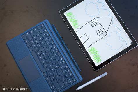 Microsoft Surface Pro vs. Surface Laptop comparison: FEATURES, SPECS, PHOTOS - Business Insider