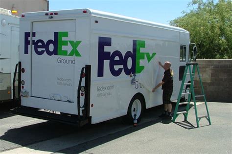 FedEx Truck Graphics Installation - Innovative Signs of Tucson ...