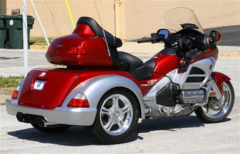 Roadsmith HTS1800, the All-New Honda Goldwing Trike - Photo Gallery ...