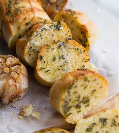 Homemade Roasted Garlic Bread | Don't Go Bacon My Heart